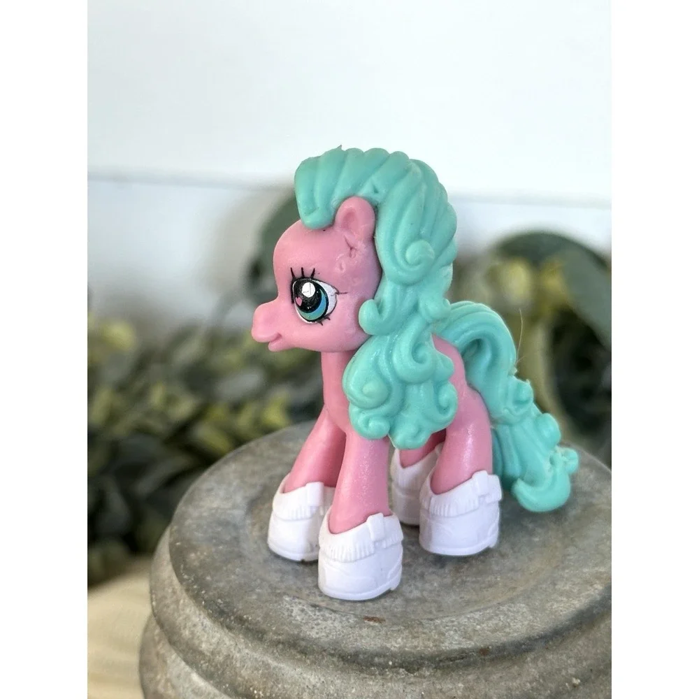 2006 Bunches-O-Fun My Little Pony Ponyville Hasbro‎ 2